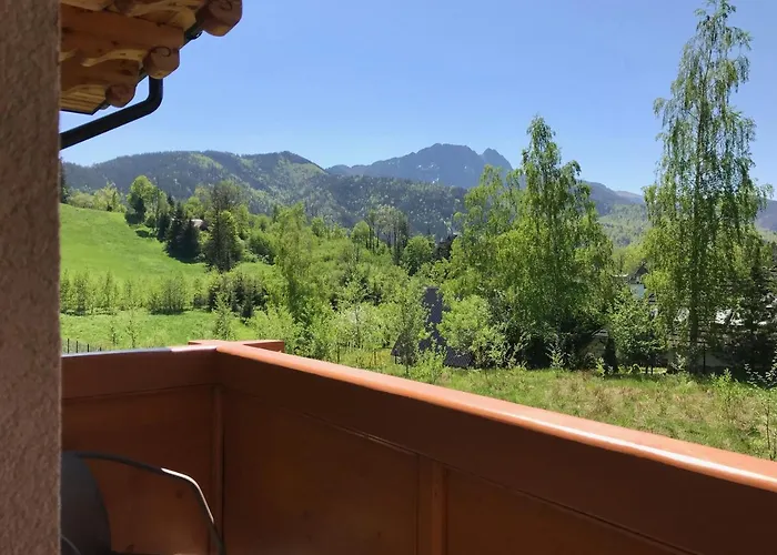 威拉维森卡旅馆 3*